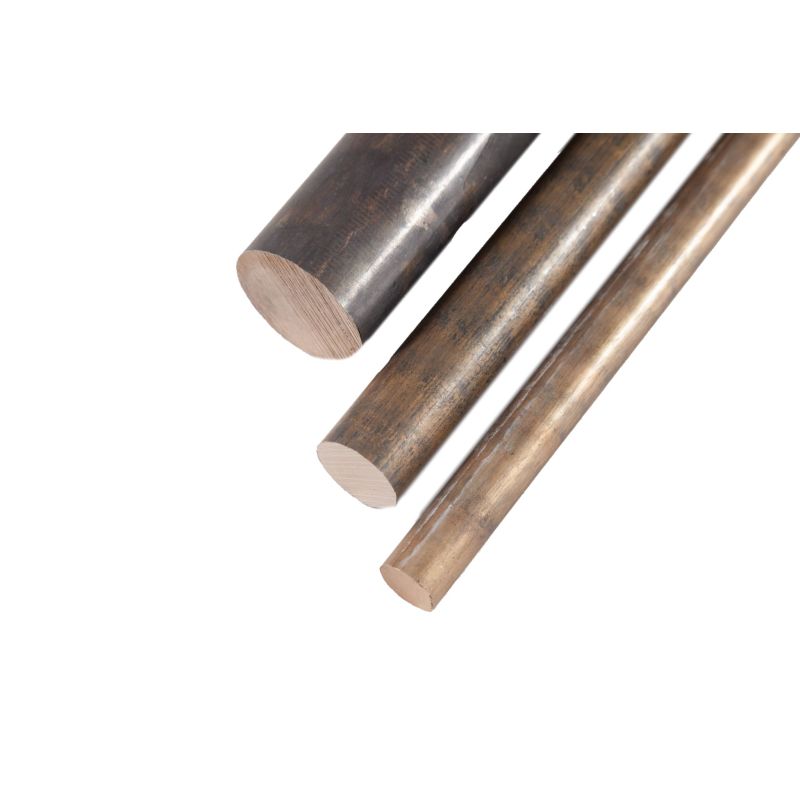 Perle carrée en laiton plaqué or 18K avec lettre en zirconium